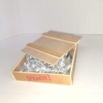 Cajita con 150 gr besitos Hershey´s